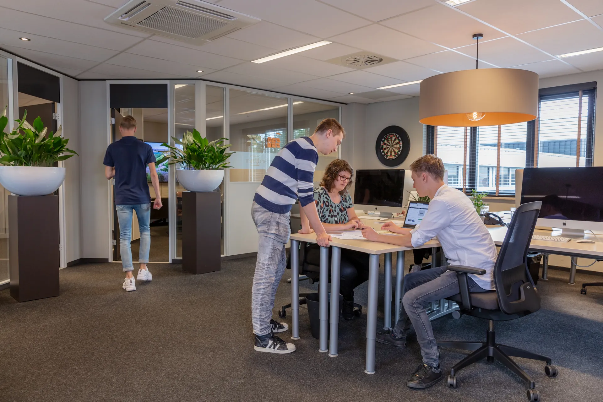 Hulp nodig? Neem contact op!